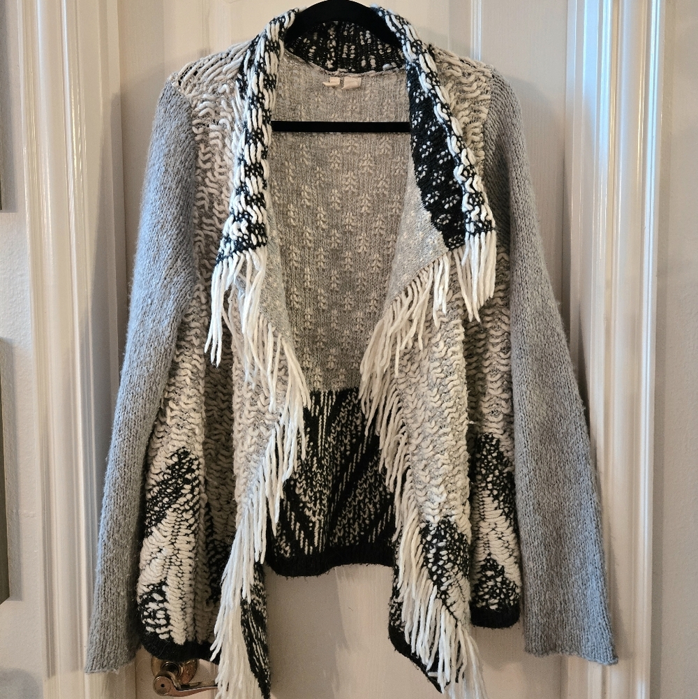 Moth (Anthropologie) Black and Gray Fringe Cardigan Size Medium